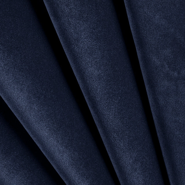 Photo representing theClassic Velvet swatch colletion in Midnight