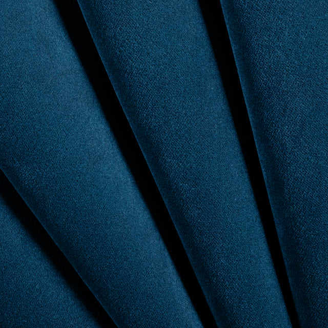 Photo representing theClassic Velvet swatch colletion in Ocean