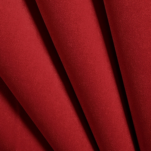 Photo representing theClassic Velvet swatch colletion in Strawberry