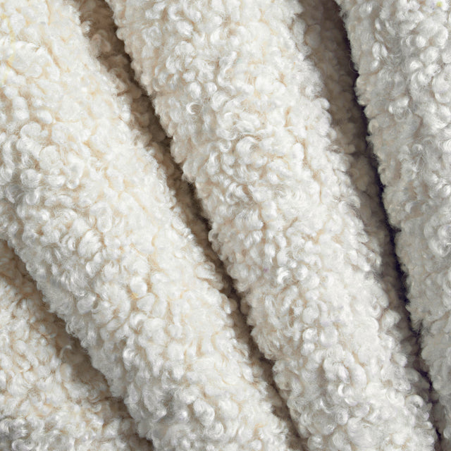 Photo representing theModern Shearling swatch colletion in Cloud