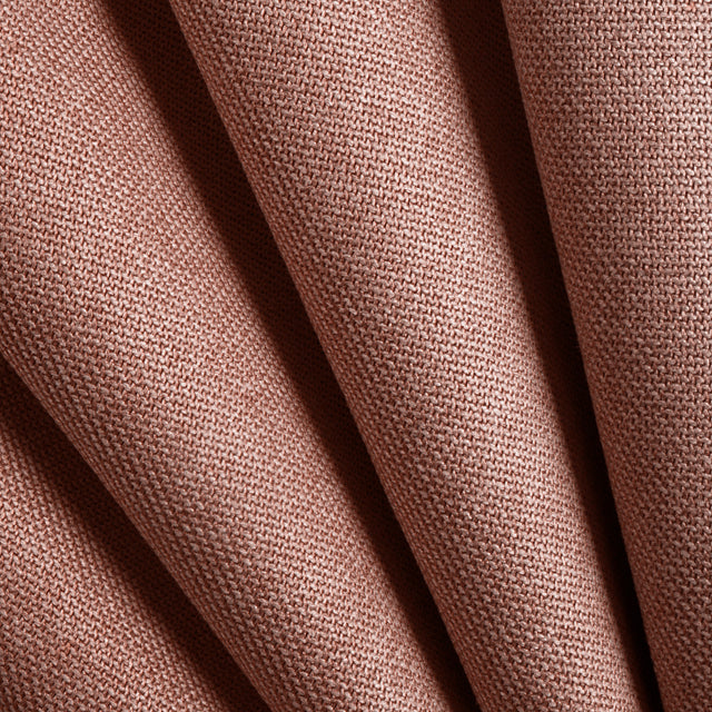 Photo representing theWoven Fleece swatch colletion in Coral